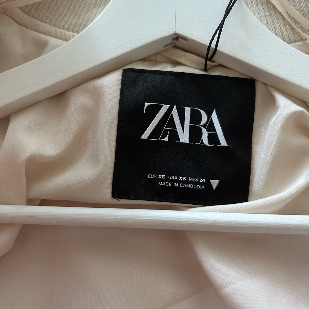 W/ tags Zara Faux Fur Cropped Bomber Jacket XS Ecro REF 4341/755 - Picture 16 of 17